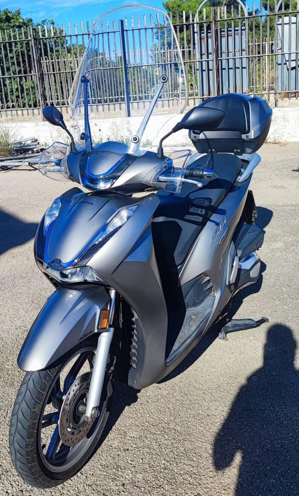 Honda SH 350 (2021 - 24) (3)