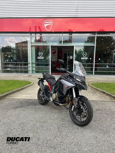 Ducati Multistrada V4 S (2025) usata