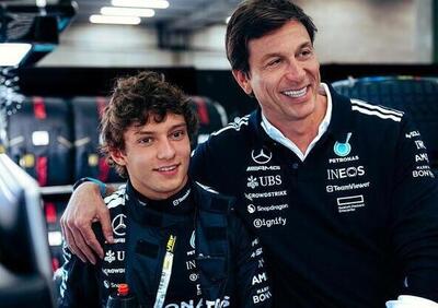F1, Antonelli in Mercedes nel 2026? Wolff: Sarà il nostro futuro. Sainz tranquillo in Williams: Nessun contatto con Toto