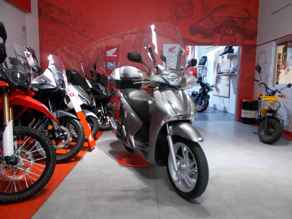 Honda SH 150 i ABS (2013 - 16) (7)