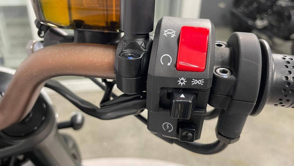 Brixton Motorcycles Crossfire 500 (2021 - 25) (16)