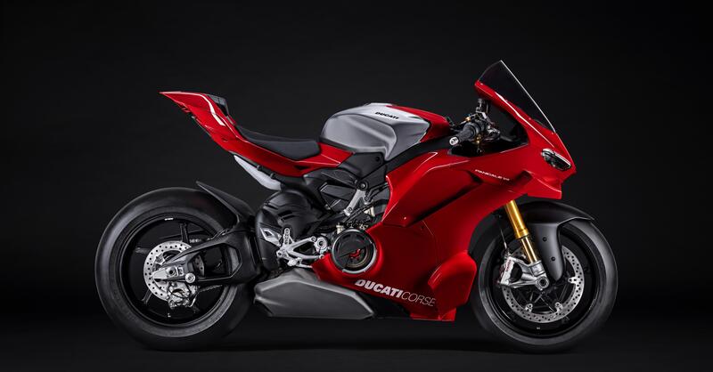 Ducati Panigale V4 R: in arrivo la nuova icona tecnologica derivata dalle corse [GALLERY]
