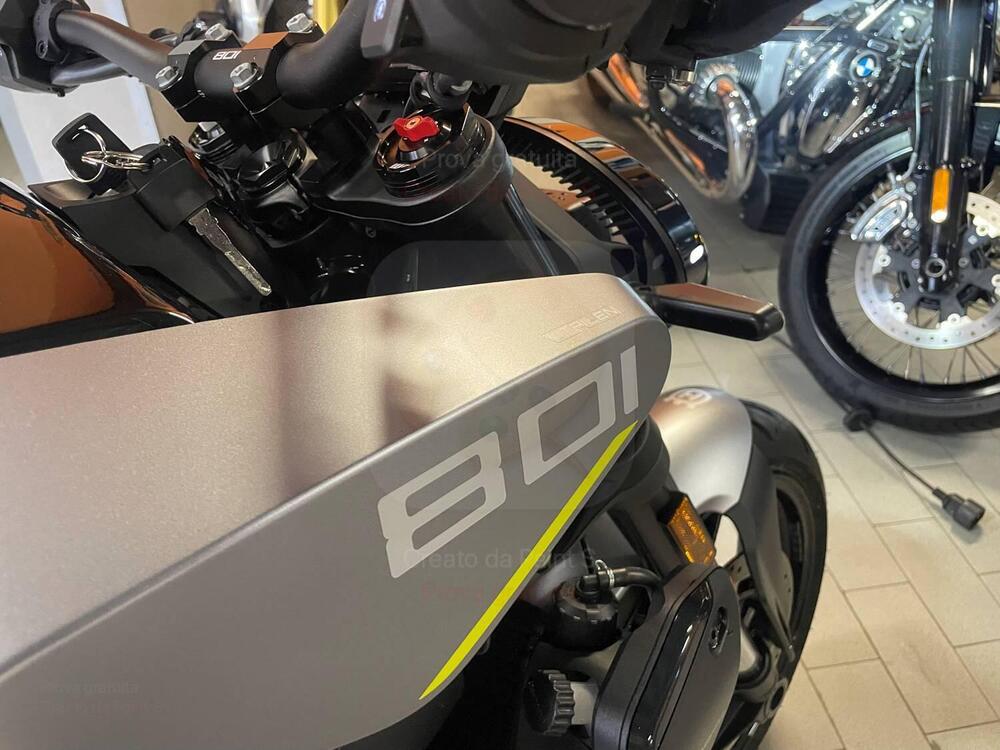 Husqvarna Vitpilen 801 L (2025 - 26) (11)