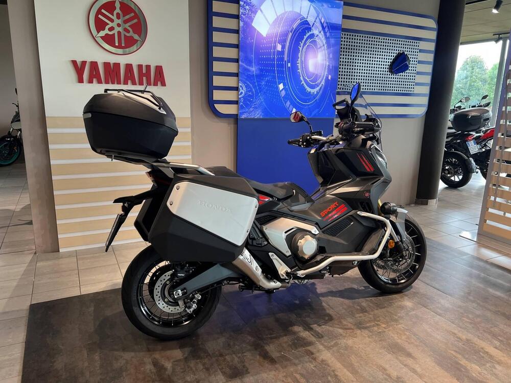 Honda X-ADV 750 DCT Gravel (2021 - 24) (4)