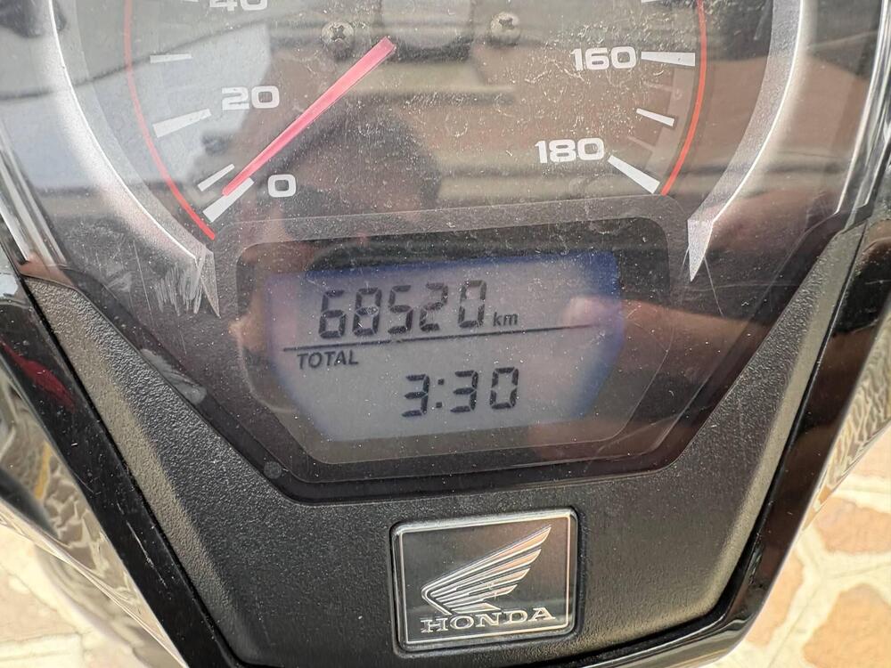 Honda SH 300 i ABS (2016 - 20) (2)