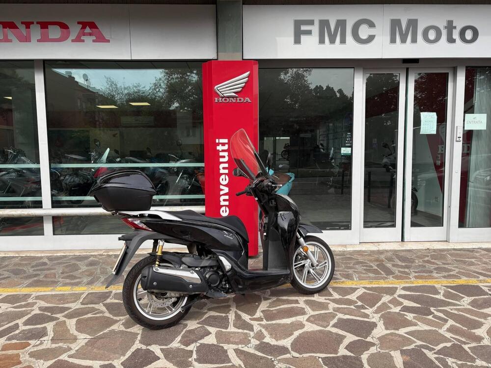 Honda SH 300 i ABS (2016 - 20) (6)