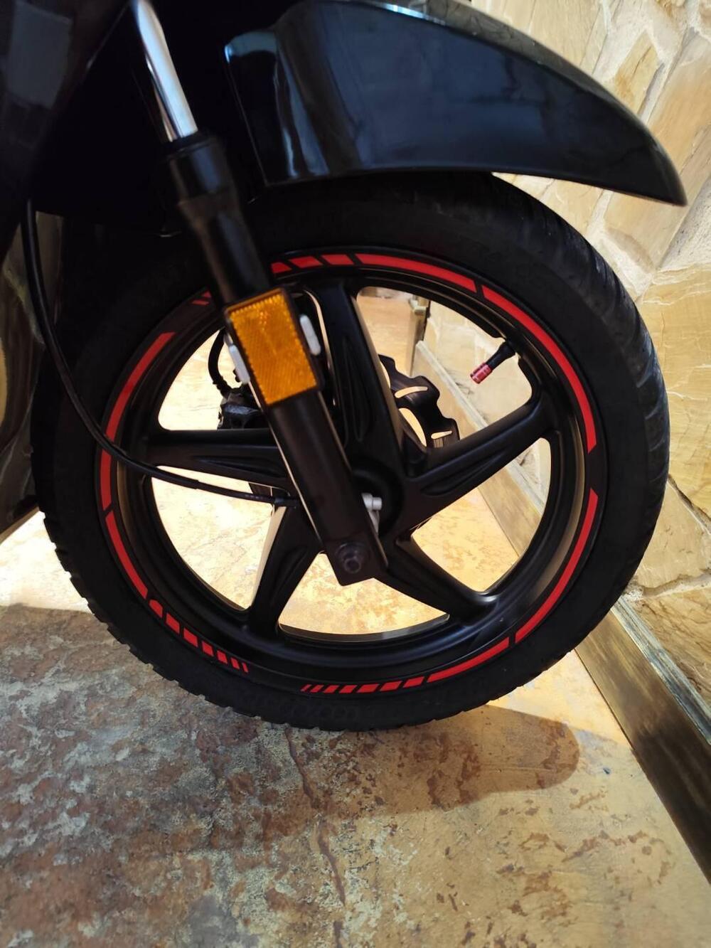 Honda SH 150 i (2005 - 08) (11)