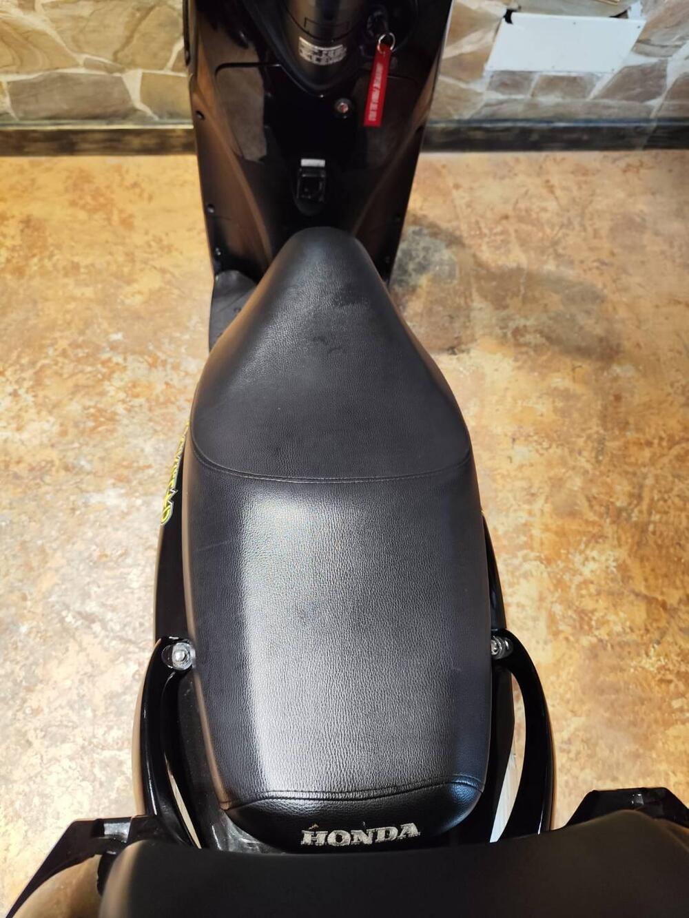 Honda SH 150 i (2005 - 08) (12)