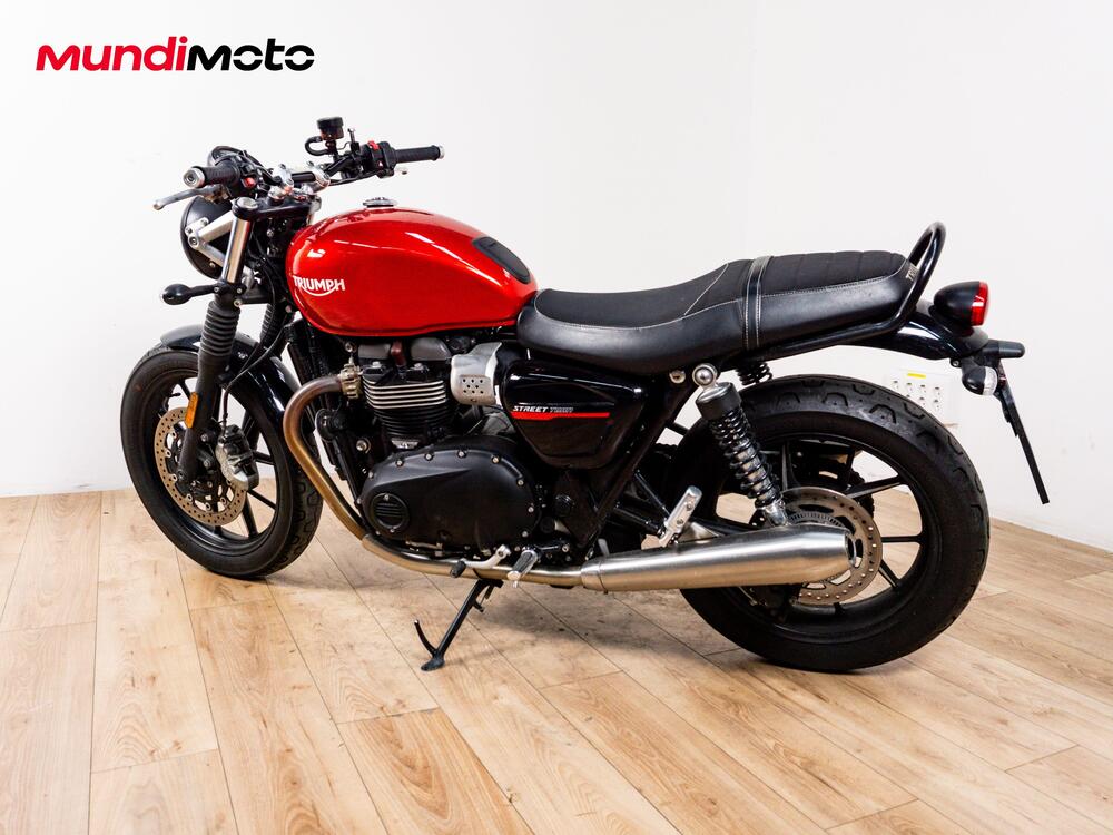 Triumph Street Twin 900 (2017 - 18) (4)