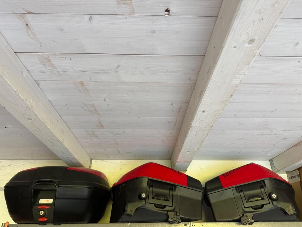 Ducati Multistrada 1200 S Touring (2010 - 12) (15)