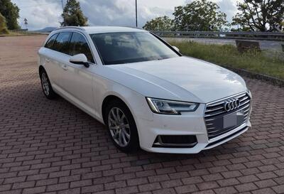Audi A4 Avant 2.0 TDI 150 CV S tronic Sport del 2019 usata a Montesano sulla Marcellana