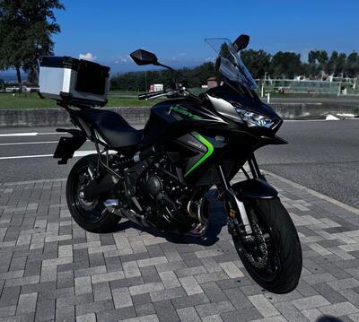Kawasaki Versys 650 (2025 - 26) usata
