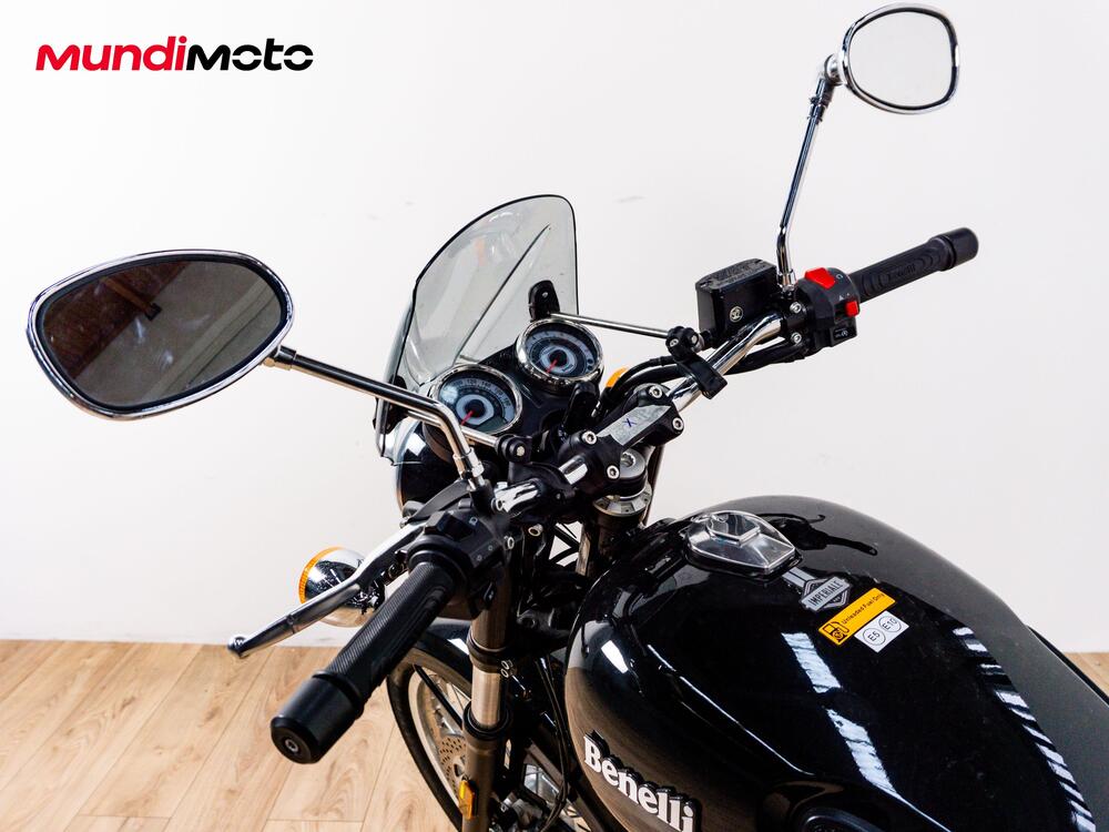 Benelli Imperiale 400 (2021 - 25) (11)