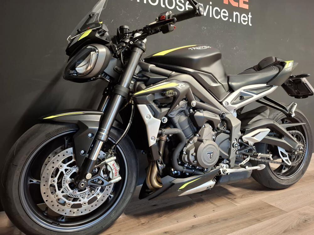 Triumph Street Triple RS (2020 - 22) (2)