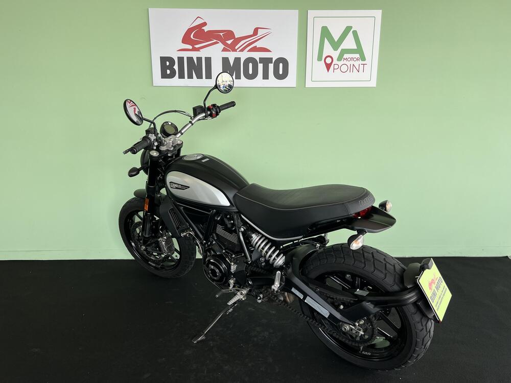 Ducati Scrambler 800 Icon Dark (2020) (6)