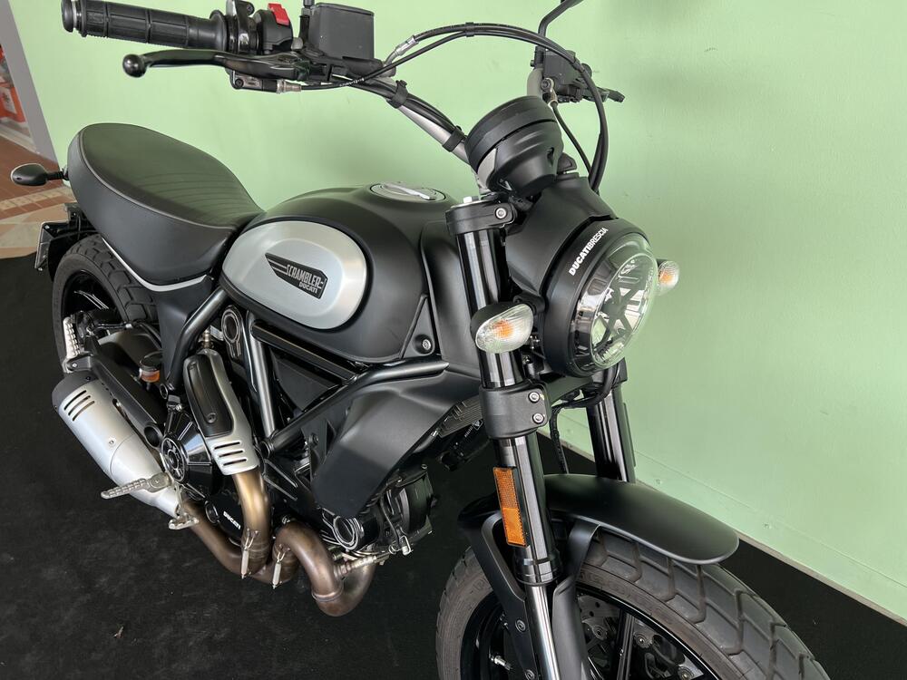 Ducati Scrambler 800 Icon Dark (2020) (11)