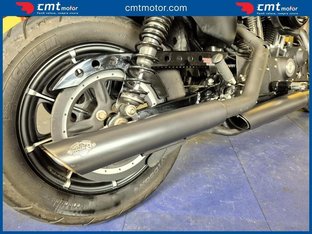 Harley-Davidson 883 Iron (2014 - 16) - XL 883N (14)