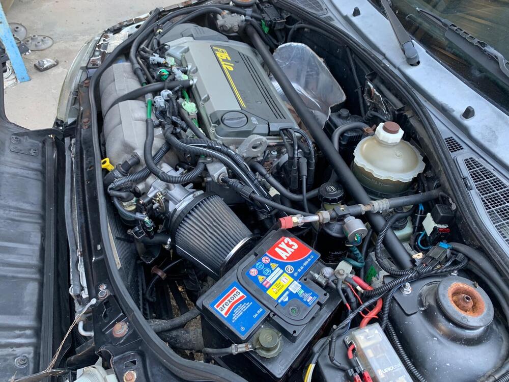 Renault Clio 1.8 16v aria condizionata  d'epoca a Milano (7)
