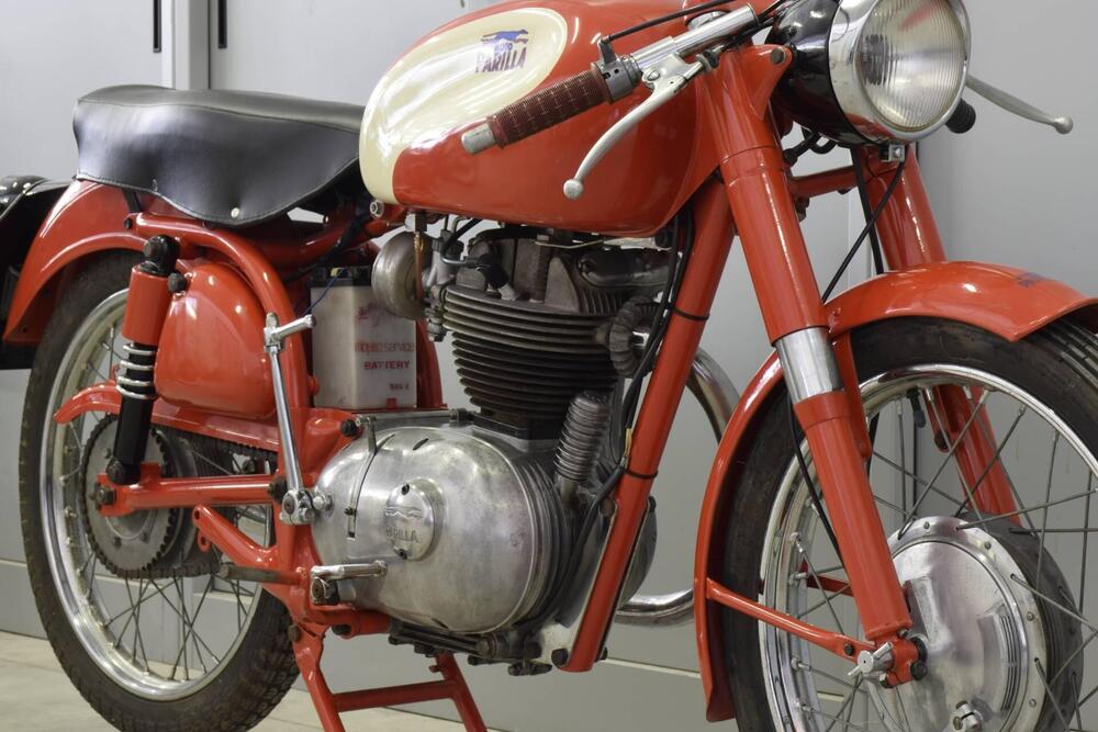 Parilla 175 Sport (4)