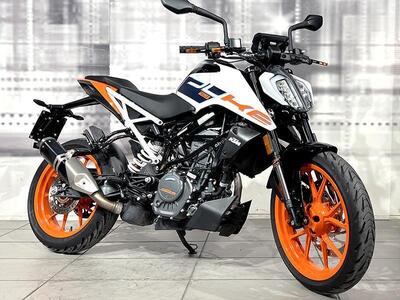 KTM 125 Duke usata