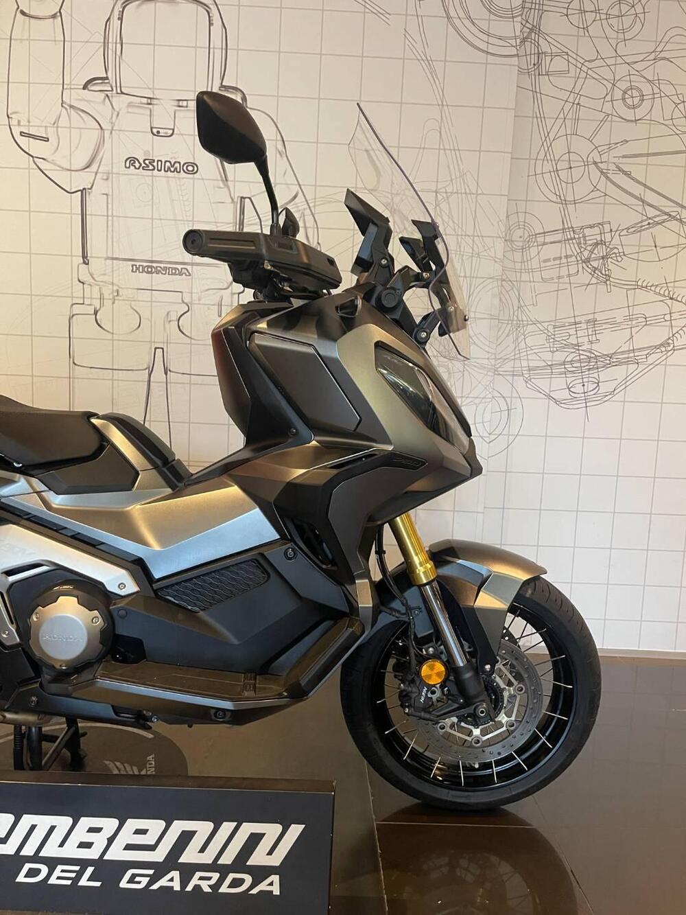 Honda X-ADV 750 DCT (2021 - 24) (2)