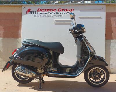 Vespa GTS 300 Super (2023 - 24) usata