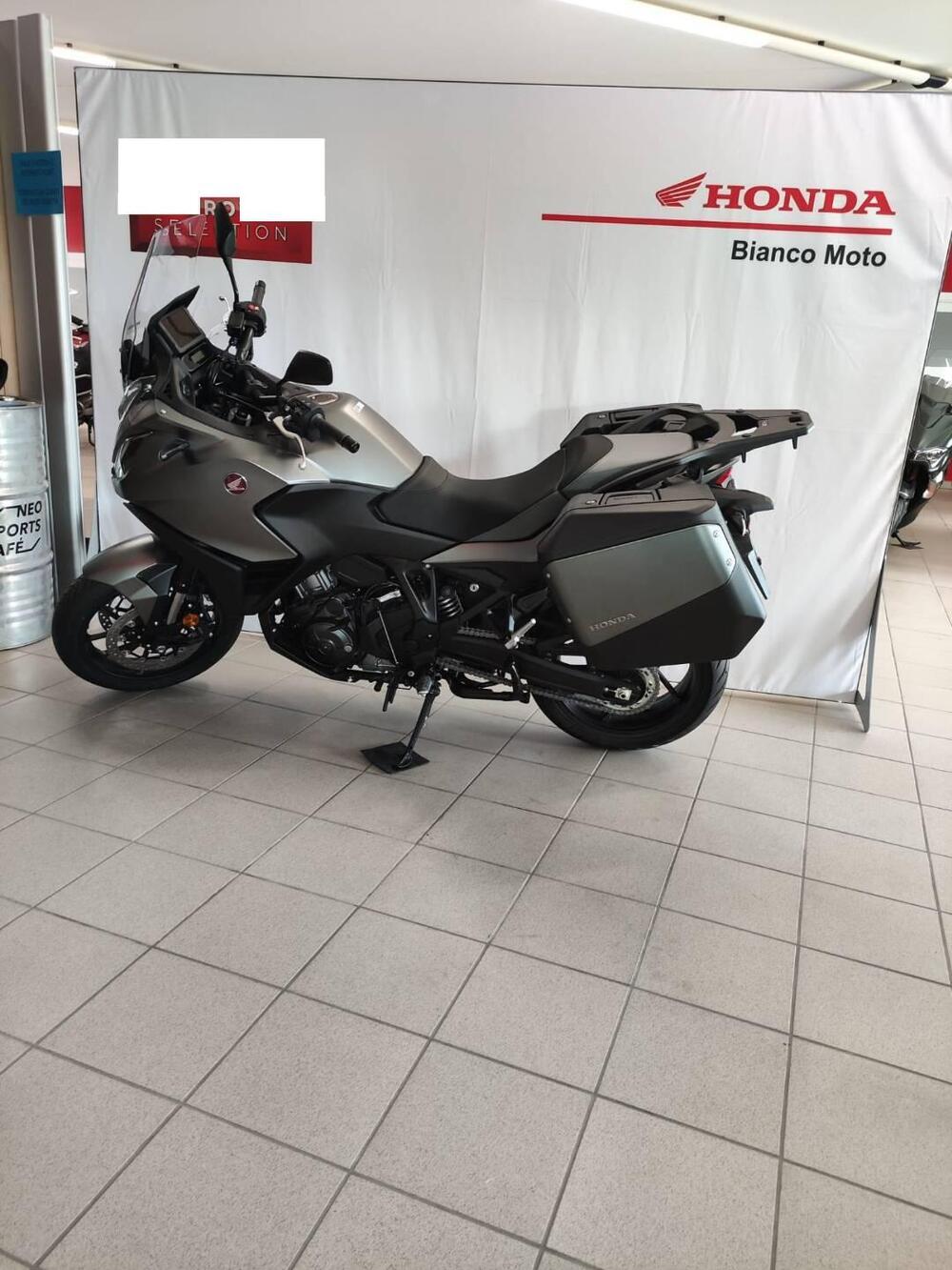 Honda NT 1100 (2022 - 24) (2)