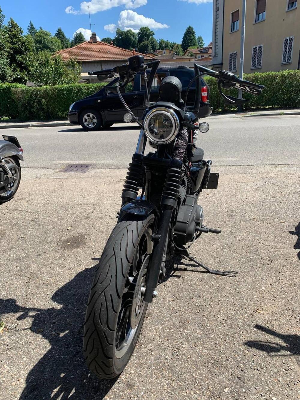 Harley-Davidson 883 R (2008 - 16) - XL 883R (10)