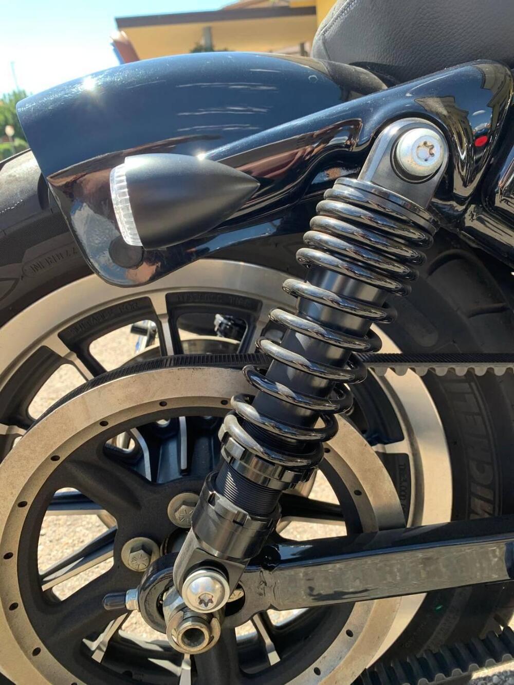 Harley-Davidson 883 R (2008 - 16) - XL 883R (14)