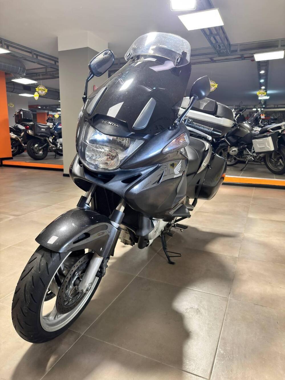 Honda Deauville 700  (3)