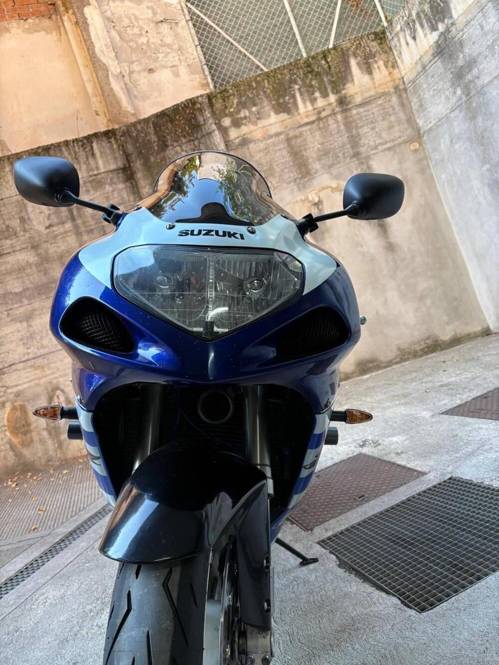 Suzuki GSX R 750 (1999 - 03) (3)