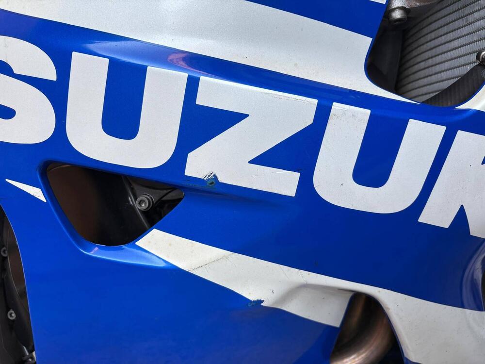 Suzuki GSX R 750 (1999 - 03) (11)