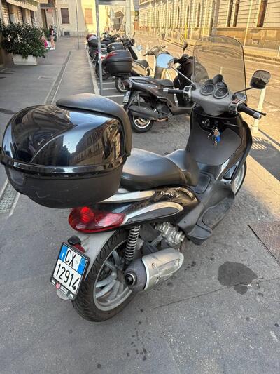 Piaggio Beverly 250 i.e. (2004 - 06) usata