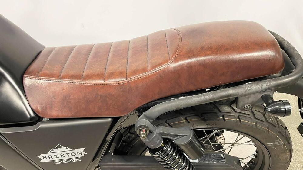 Brixton Motorcycles Glanville 250 X (2018 - 19) (13)