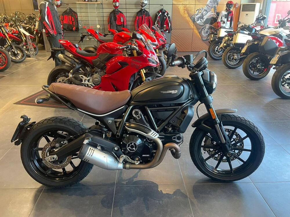 Ducati Scrambler 800 Icon Dark (2021 - 22)