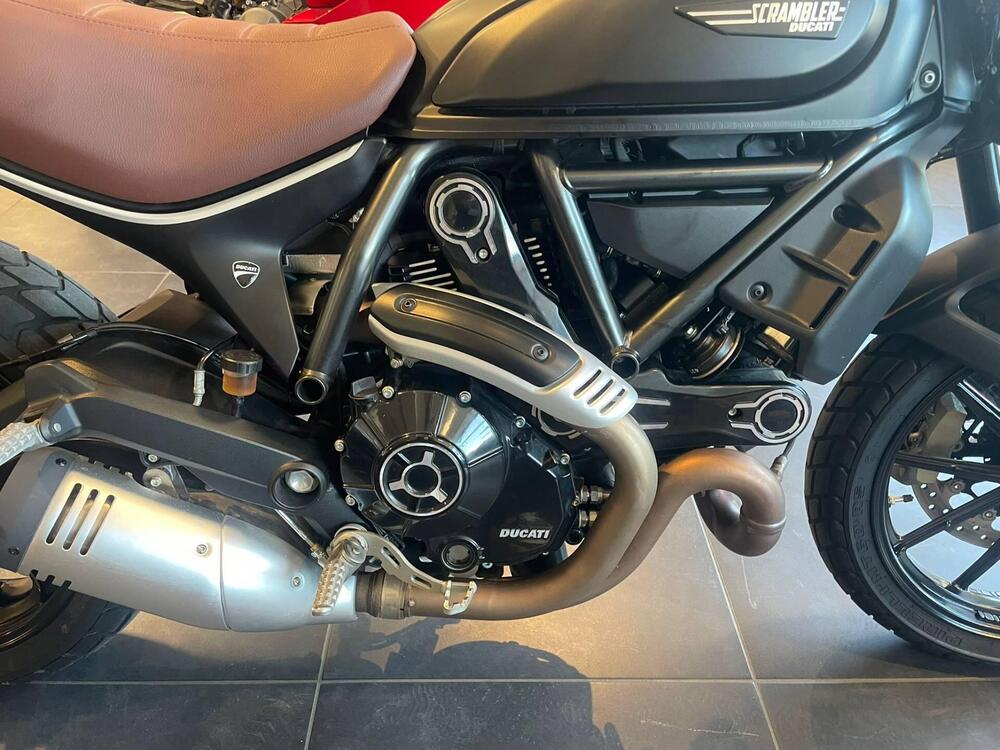 Ducati Scrambler 800 Icon Dark (2021 - 22) (9)