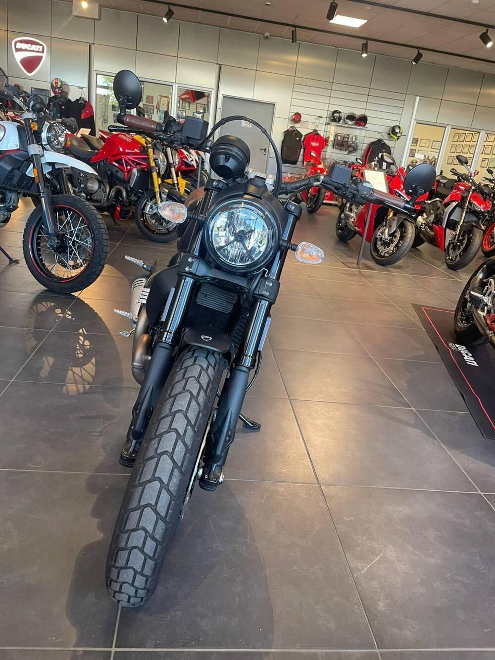 Ducati Scrambler 800 Icon Dark (2021 - 22) (11)