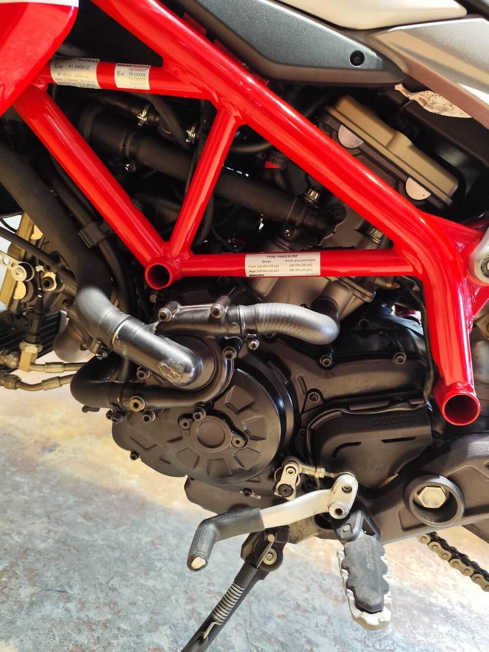 Ducati Hypermotard 939 SP (2016 - 18) (18)