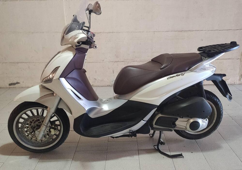 Piaggio Beverly 300 i.e. (2010 - 16)