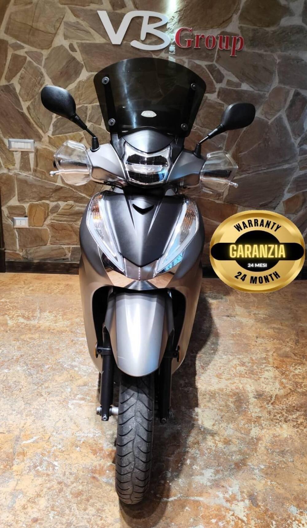 Honda SH 300 i Sport ABS (2018 - 20) (2)