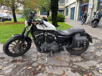 Harley-Davidson 883 Iron (2009 - 11) - XL 883N usata