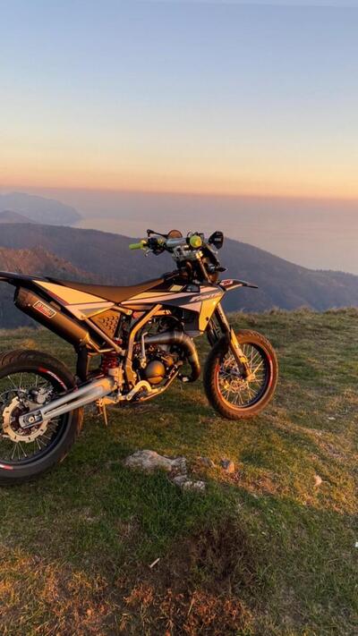 Fantic Motor XM 50 Motard Performance 2T (2021 - 22) usata