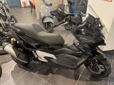 Keeway Motor Terrafina 350i (2025) nuova