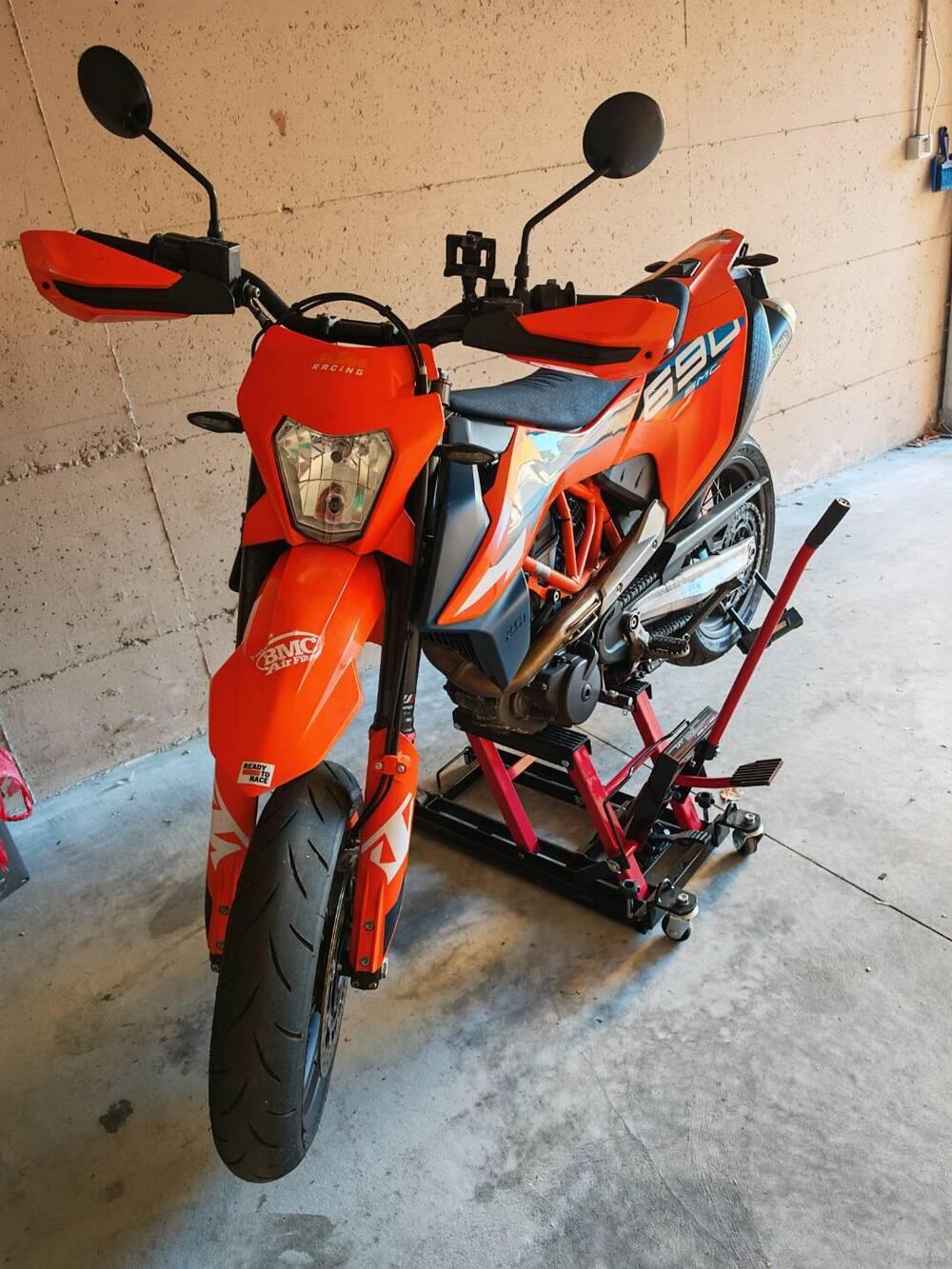 KTM 690 SMC R (2023 - 25) (4)