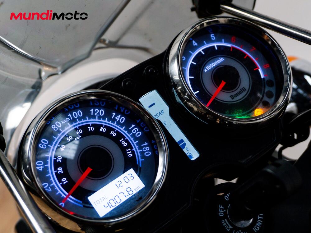 Benelli Imperiale 400 (2021 - 25) (12)