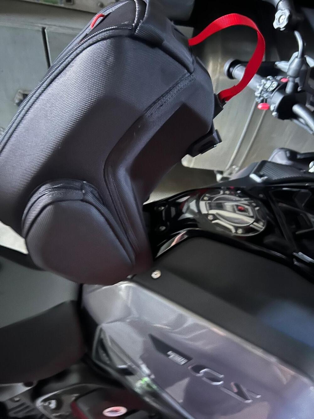 Bmw R 1300 GS Adventure ASA (2025 - 26) (8)