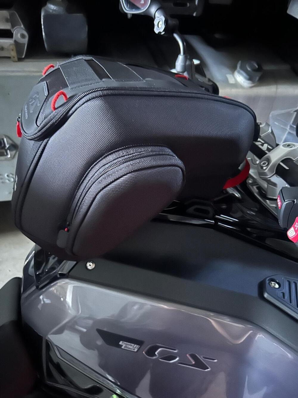 Bmw R 1300 GS Adventure ASA (2025 - 26) (9)