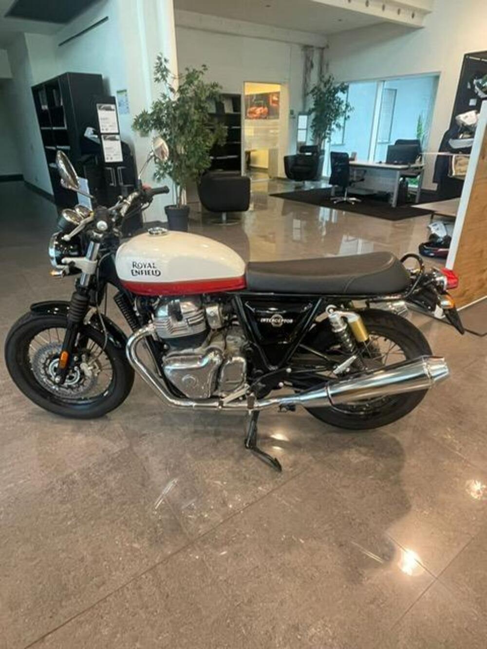 Royal Enfield Interceptor 650 (2021 - 26)