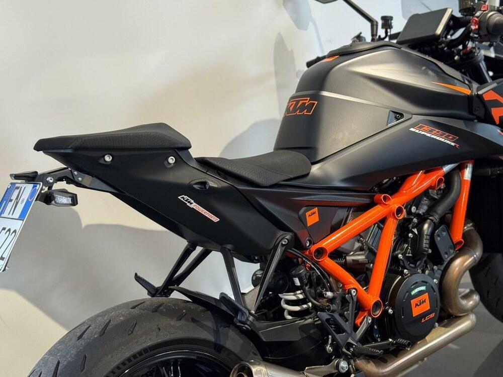 KTM 1390 Super Duke R EVO (2024 - 26) (5)