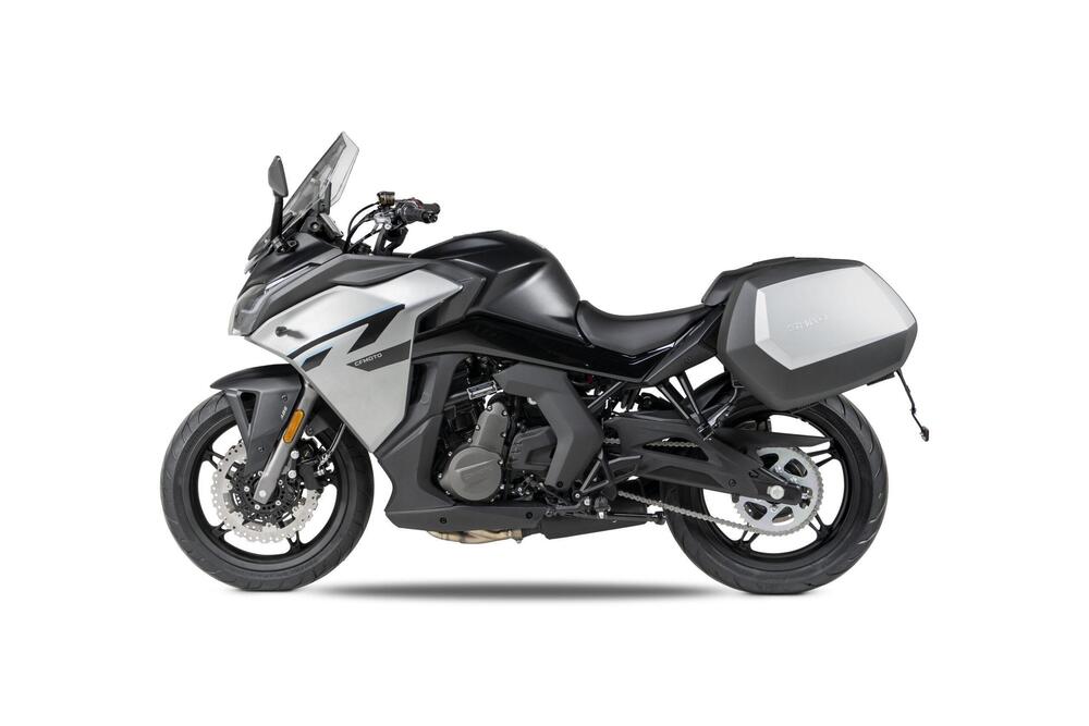 CFMOTO 650GT (2021 - 26) (5)